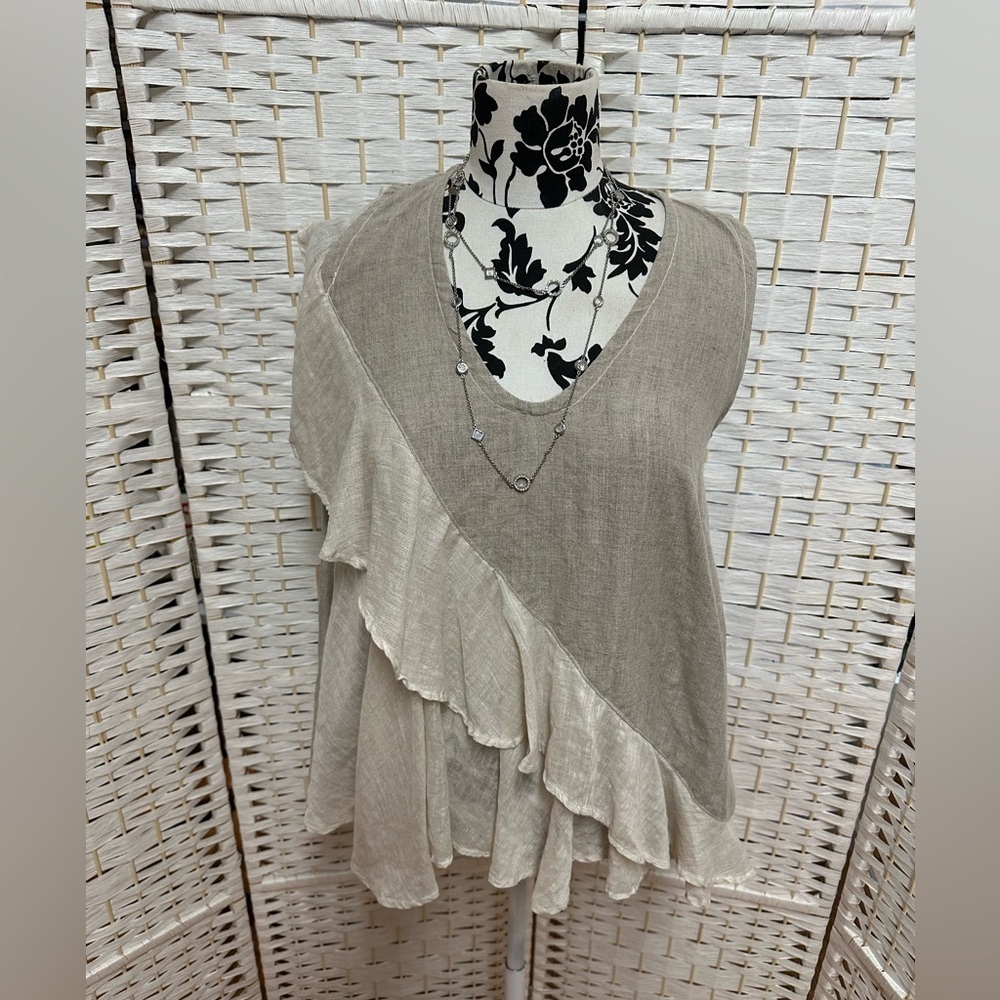 Eclēctia sleeveless pullover top‎ natural fabrics size S euc beige/tan